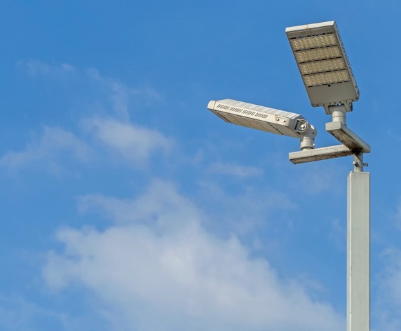 на определенные модели светодиодных светильников и прожекторов